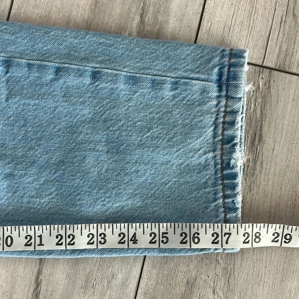 Aeropostale MOM jeans size 6 cotton distressed